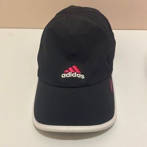 Athletic Adidas Cap! ⭐️NEVER WORN⭐️
